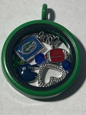 Florida Gators NCAA Memory Charm Locket w/ 22 IN chain NEW
